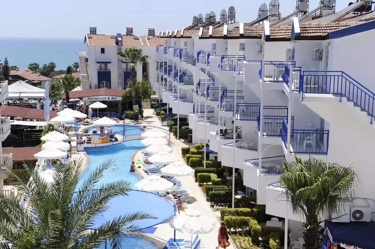 JOKER Side Hill  out view (Copy).jpg